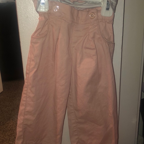 Tahari baby - Picture 4 of 4